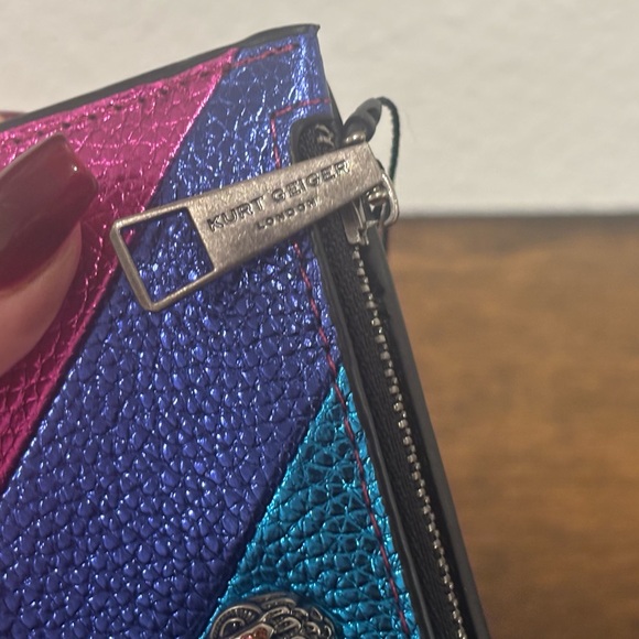 Kurt Geiger Multicolor Striped Wallet - Picture 6 of 8